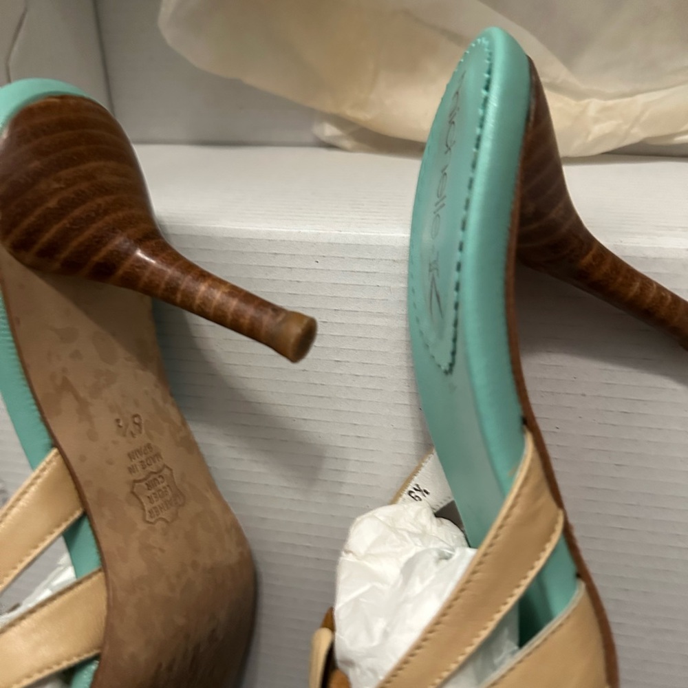 MICHELLE K WOMENS SHOES SANDALS BEIGE/SAND LEATHER SLIDES HEELS SIZE 6.5 - Picture 6 of 8
